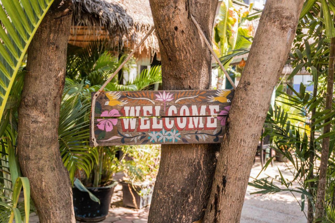 Be Happy Guesthouse Ciudad de Siem Riep Exterior foto